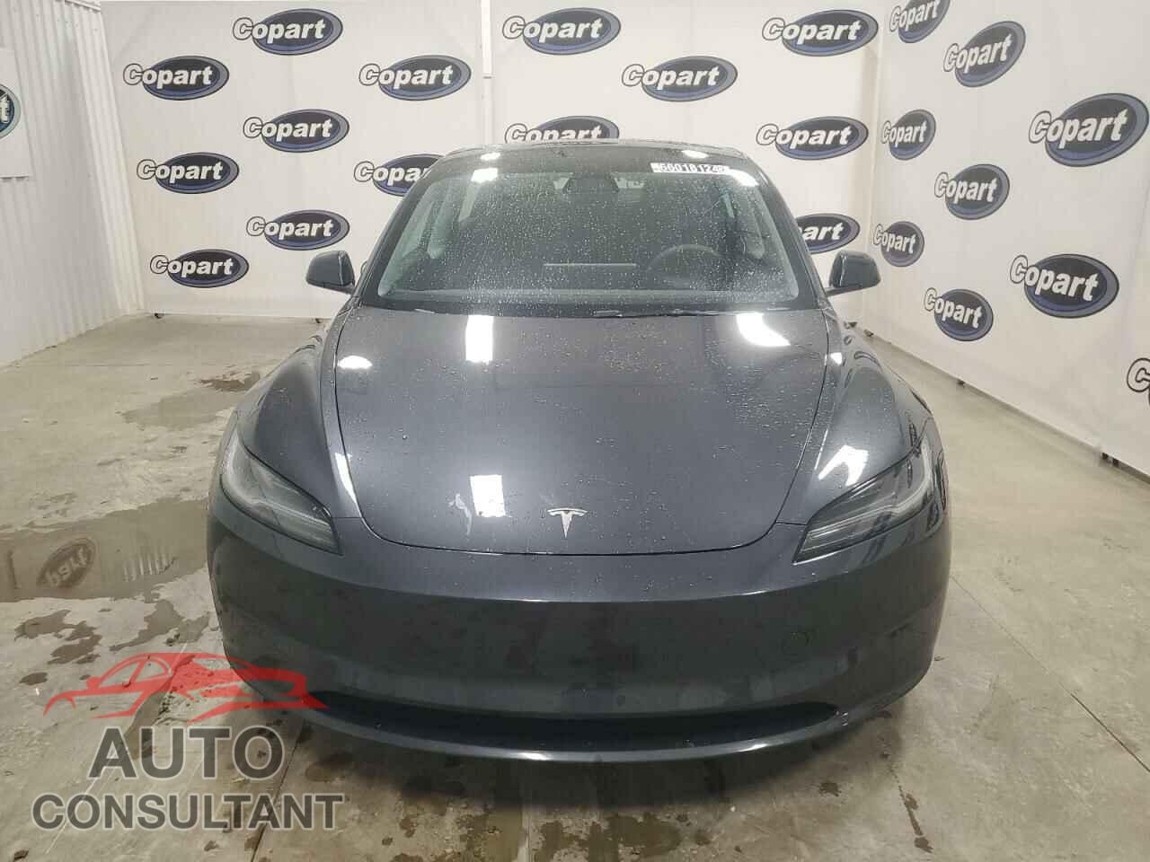TESLA MODEL 3 2024 - 5YJ3E1EBXRF742371