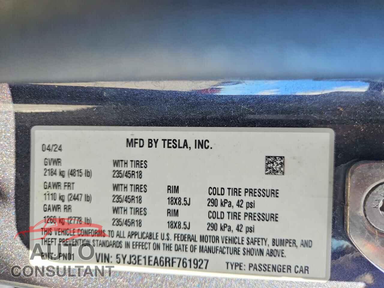 TESLA MODEL 3 2024 - 5YJ3E1EA6RF761927