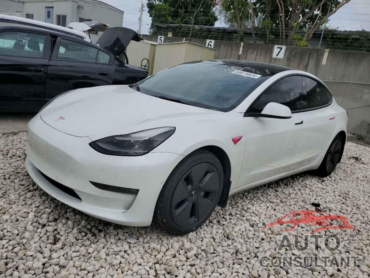 TESLA MODEL 3 2022 - 5YJ3E1EB7NF238063