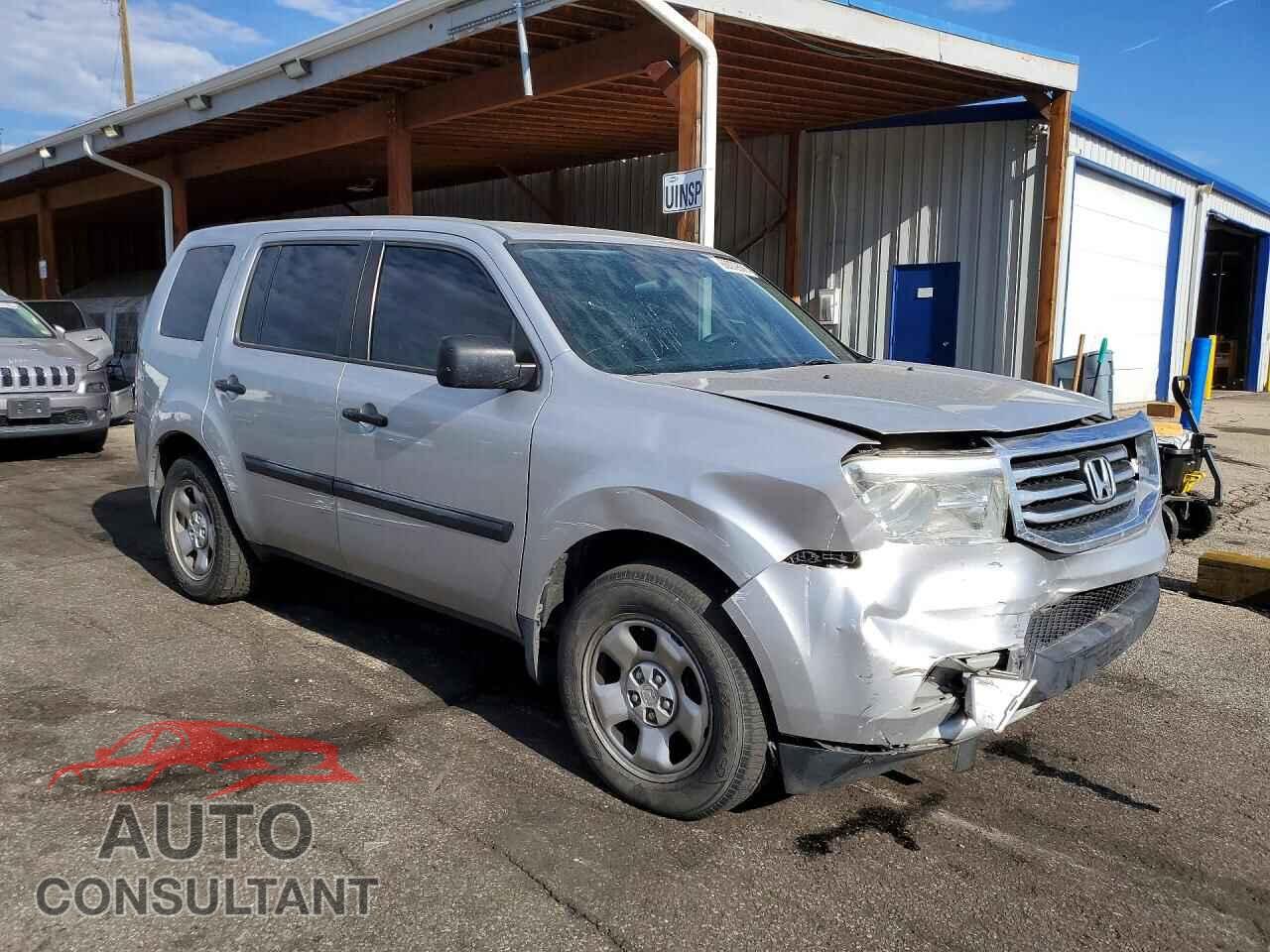 HONDA PILOT 2013 - 5FNYF4H23DB008132