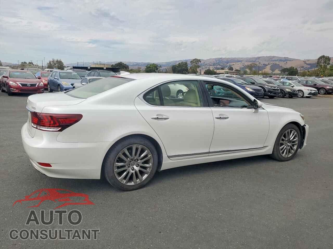 LEXUS LS460 2016 - JTHBL5EF1G5142587