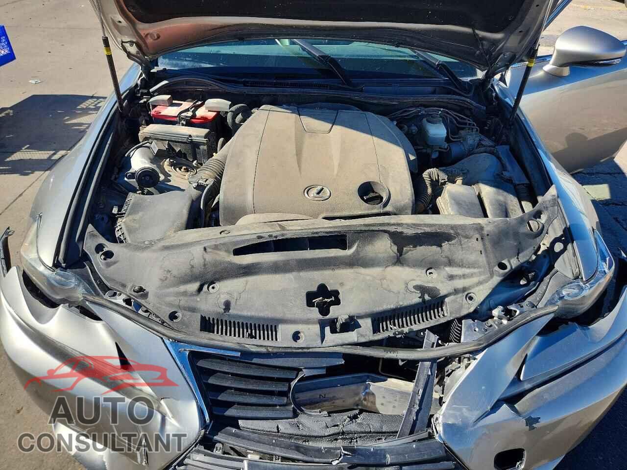 LEXUS IS 2015 - JTHCF1D23F5020167
