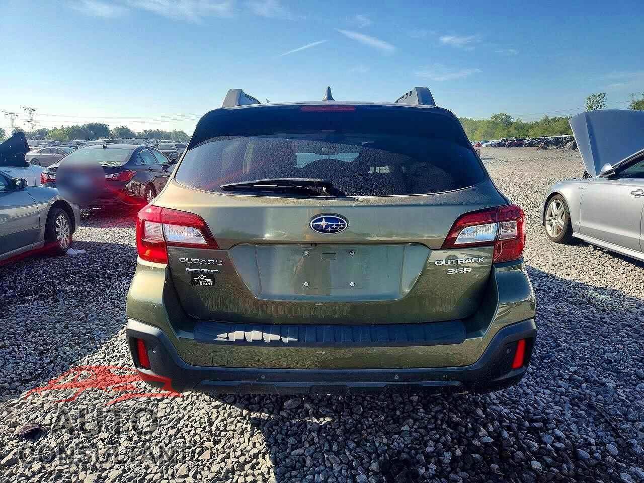 SUBARU OUTBACK 2018 - 4S4BSENC2J3349238