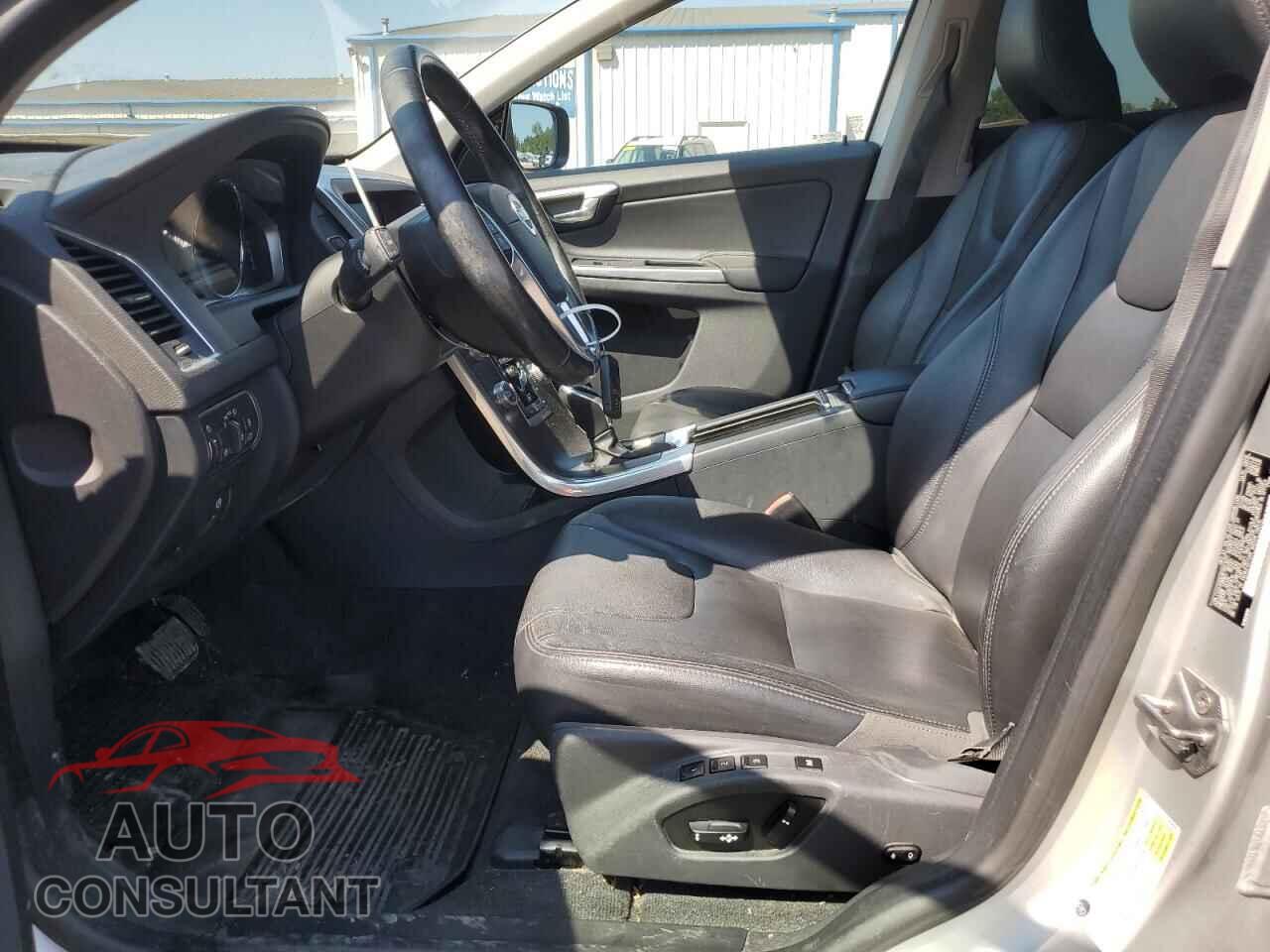 VOLVO XC60 2015 - YV440MDK2F2741071