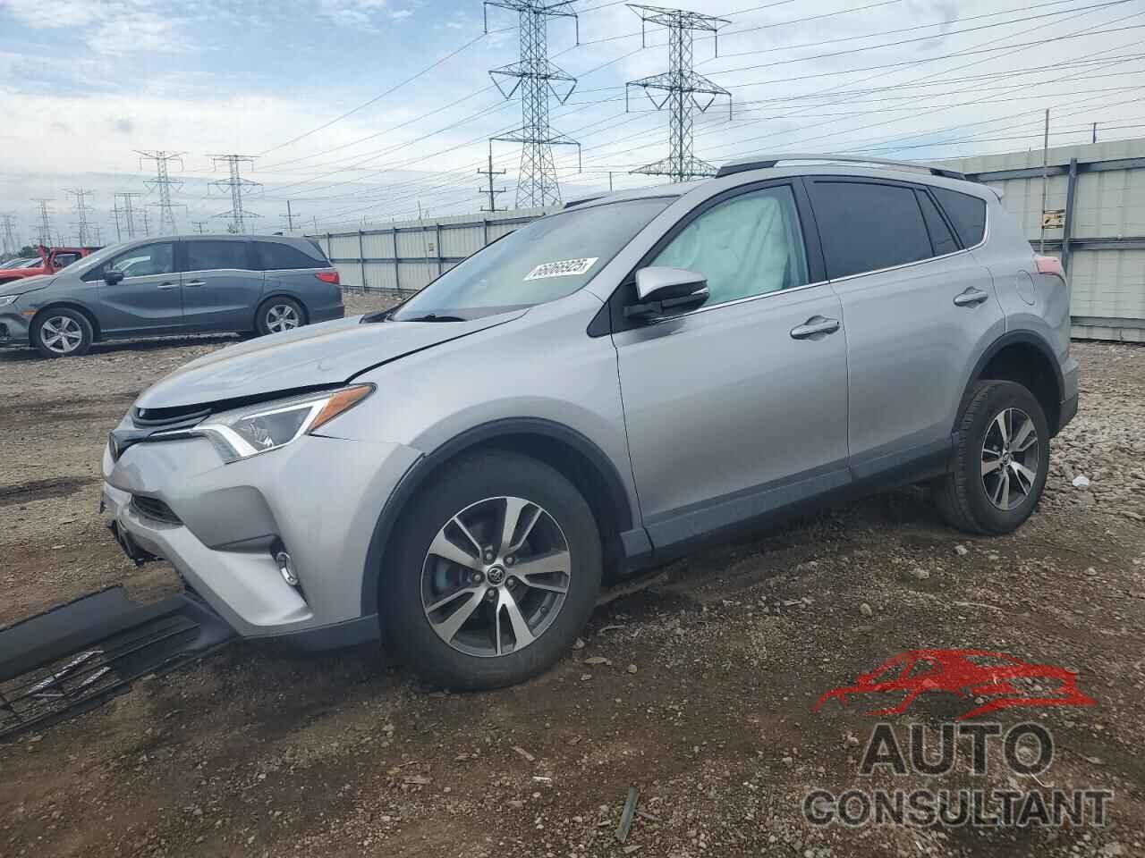 TOYOTA RAV4 2018 - 2T3RFREV6JW717871