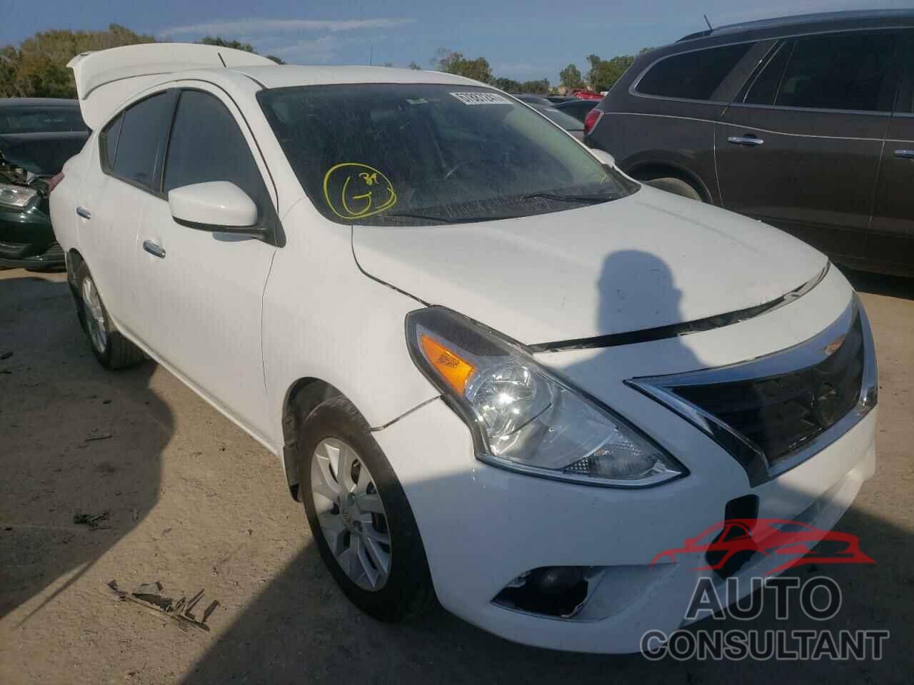 NISSAN VERSA 2019 - 3N1CN7AP7KL815646