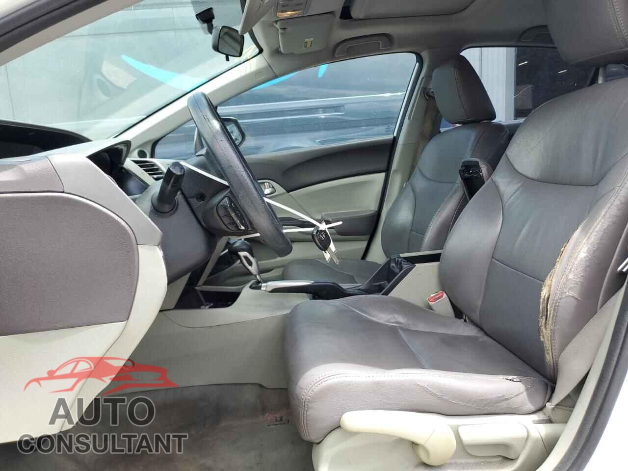 HONDA CIVIC 2012 - 2HGFB2F85CH310434