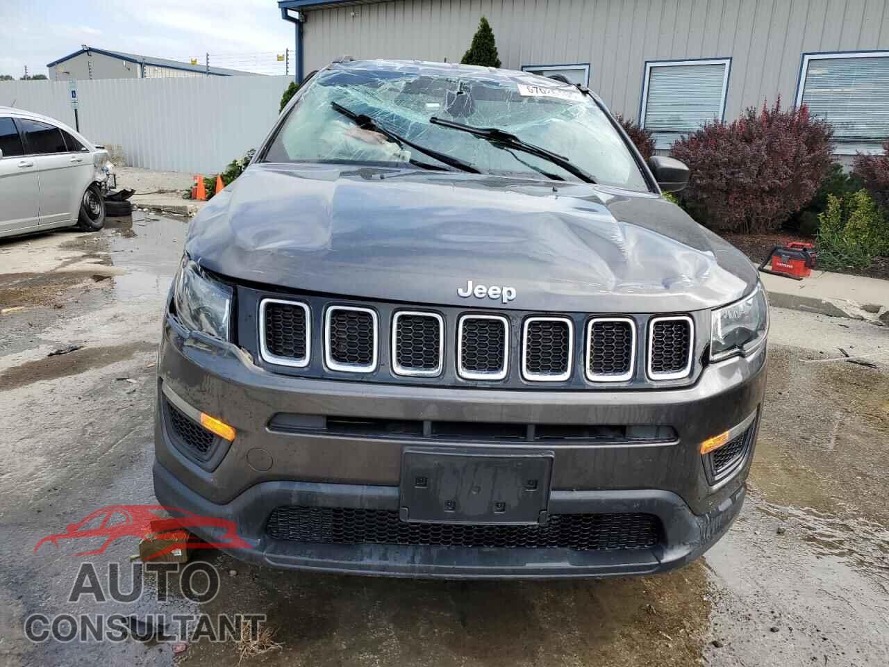 JEEP COMPASS 2017 - 3C4NJCAB8HT668342
