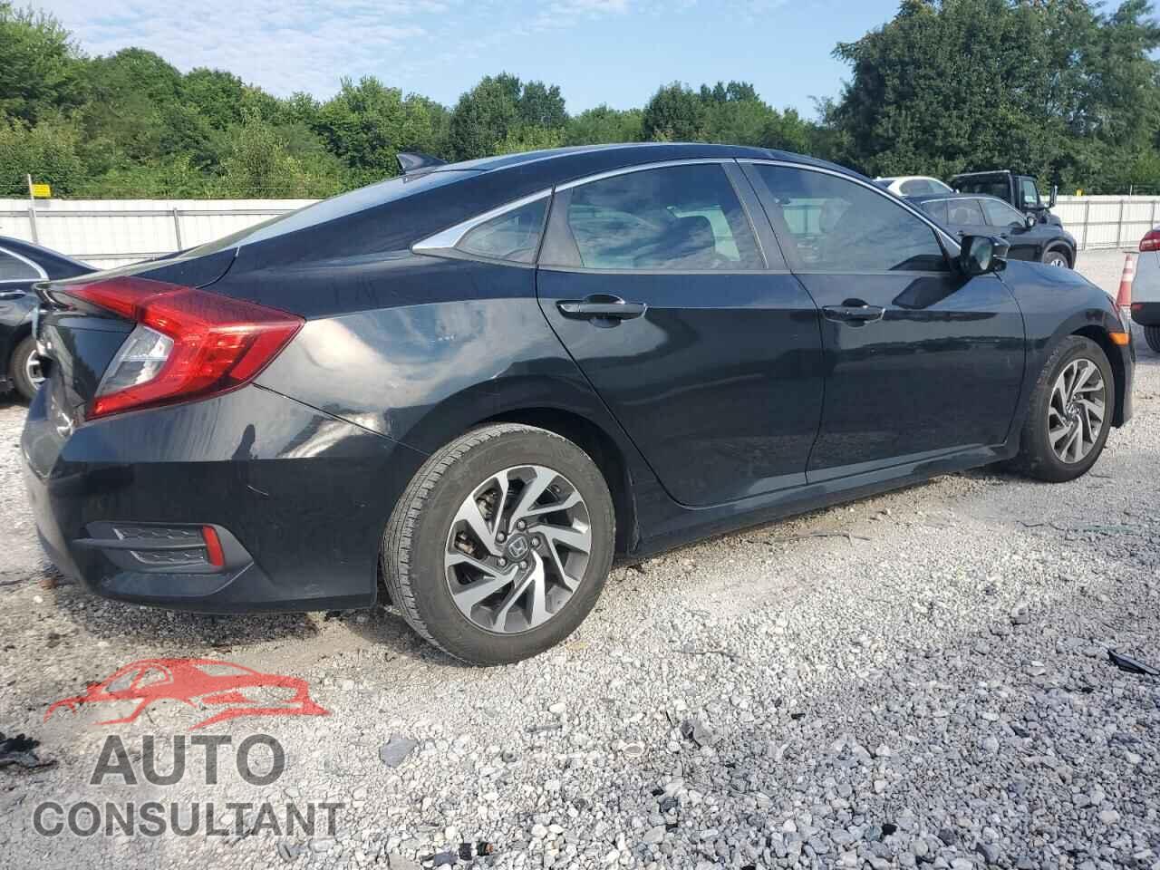 HONDA CIVIC 2017 - 19XFC2F70HE002898