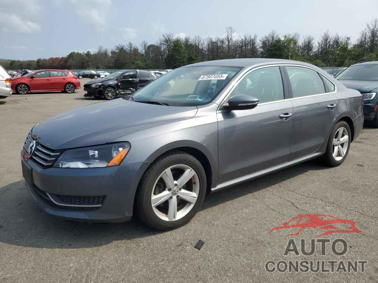 VOLKSWAGEN PASSAT 2012 - 1VWBP7A38CC049646