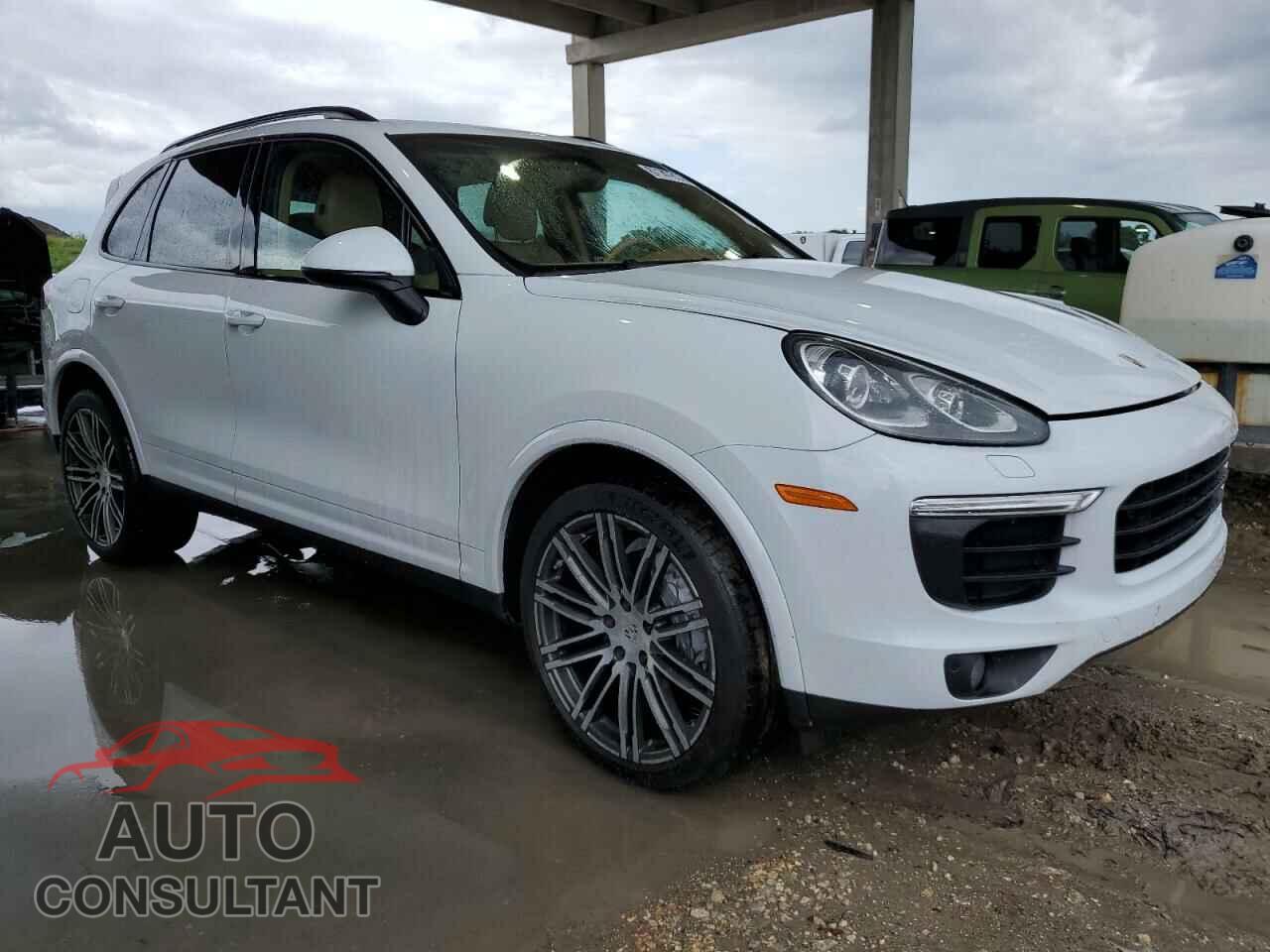 PORSCHE CAYENNE 2017 - WP1AA2A20HKA90715