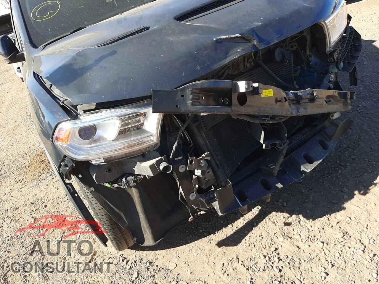 DODGE DURANGO 2018 - 1C4RDHAG4JC159920