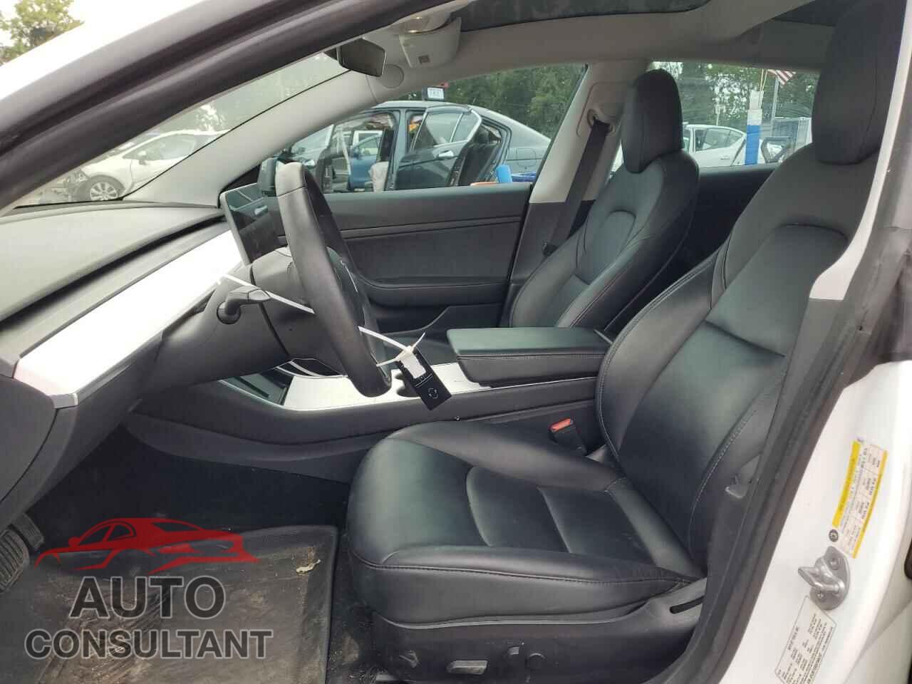 TESLA MODEL 3 2020 - 5YJ3E1EA5LF504197