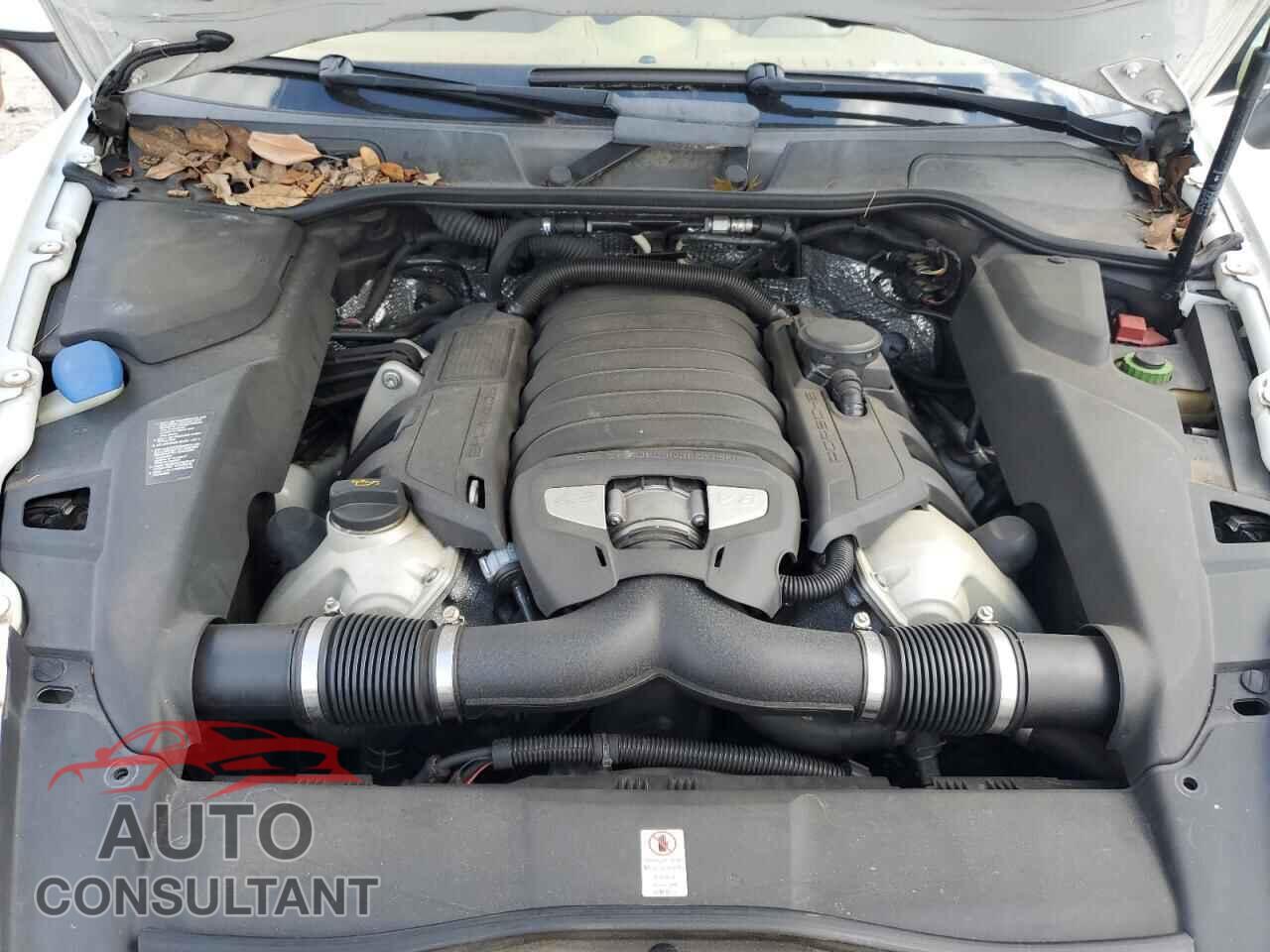 PORSCHE CAYENNE 2012 - WP1AB2A2XCLA51159