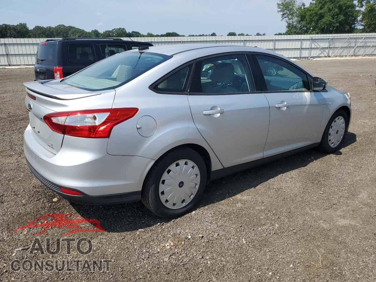 FORD FOCUS 2012 - 1FAHP3F25CL437381