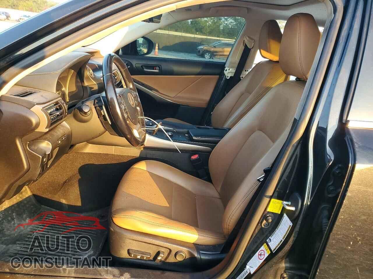 LEXUS IS 2017 - JTHCM1D29H5021283