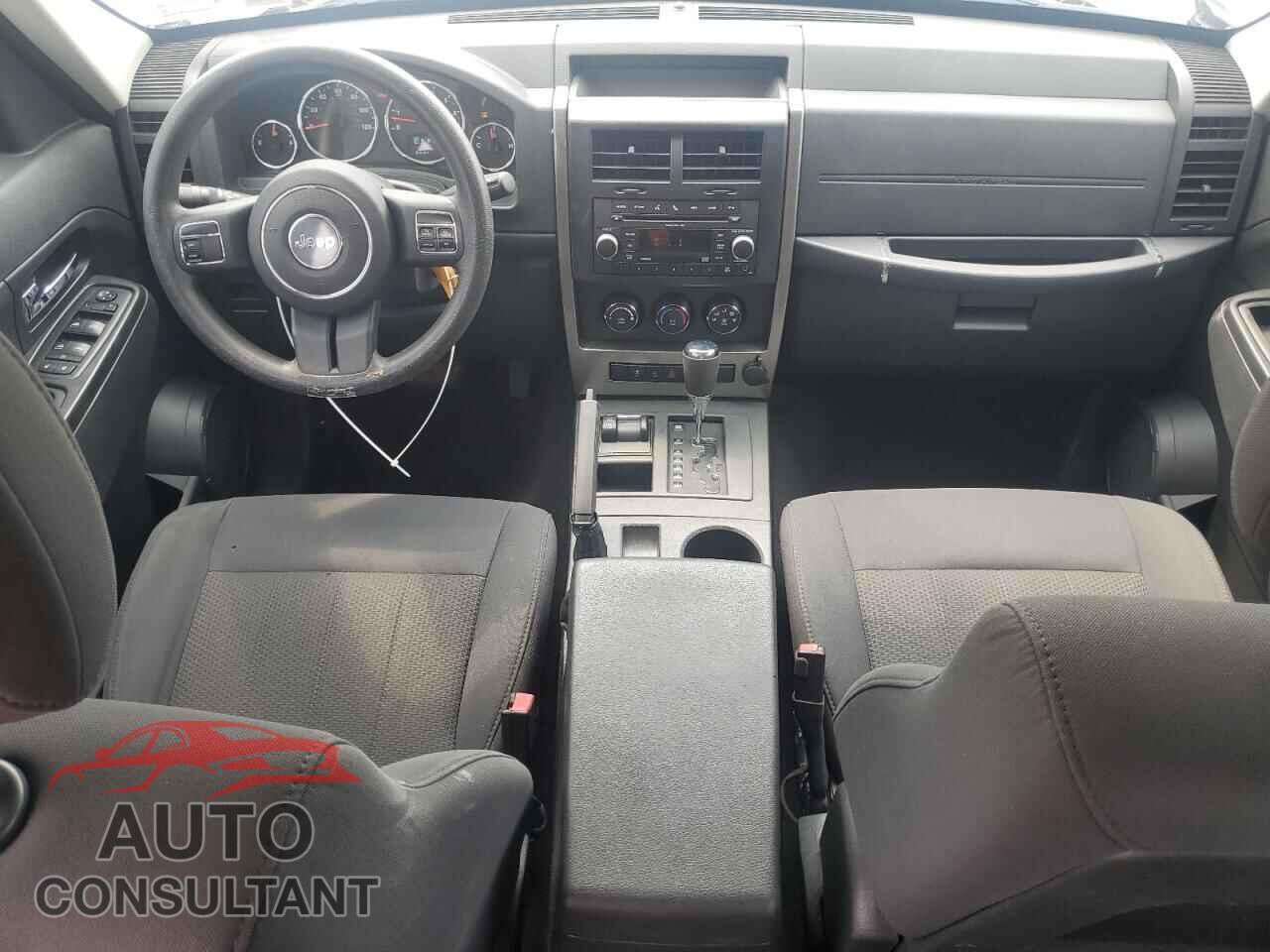 JEEP LIBERTY 2011 - 1J4PN2GK1BW516882