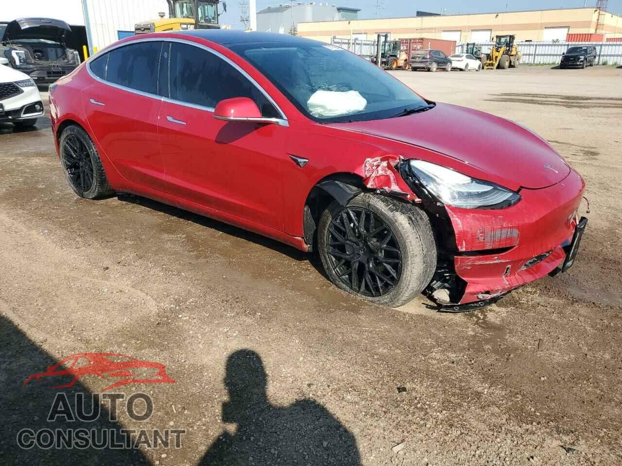TESLA MODEL 3 2018 - 5YJ3E1EAXJF030034