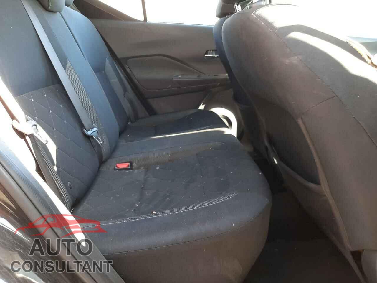 NISSAN KICKS 2019 - 3N1CP5CU3KL557272