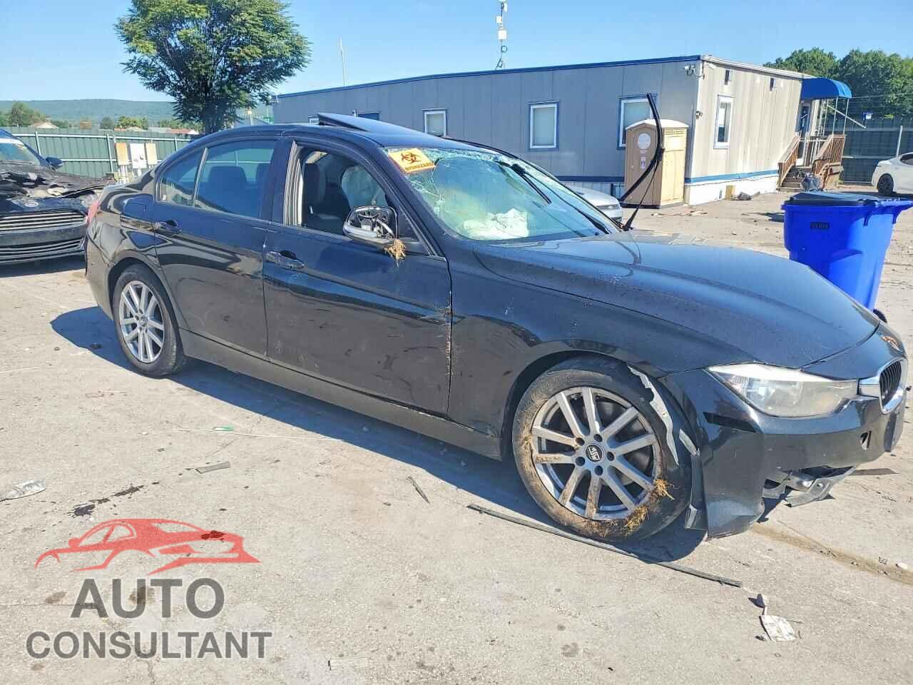 BMW 3 SERIES 2013 - WBA3B1C59DF078426
