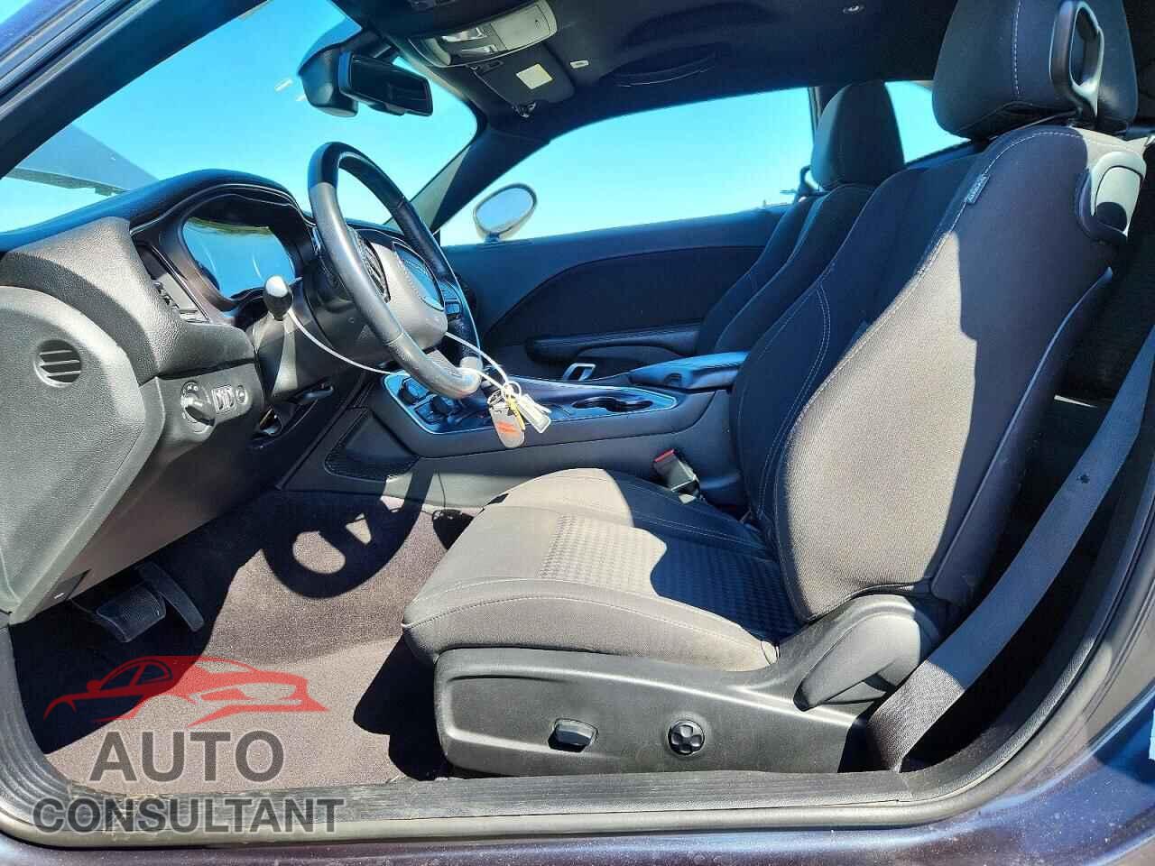 DODGE CHALLENGER 2018 - 2C3CDZAGXJH325502