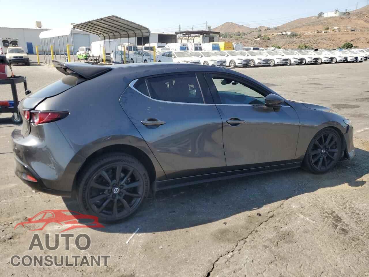 MAZDA 3 2020 - JM1BPANM2L1156545