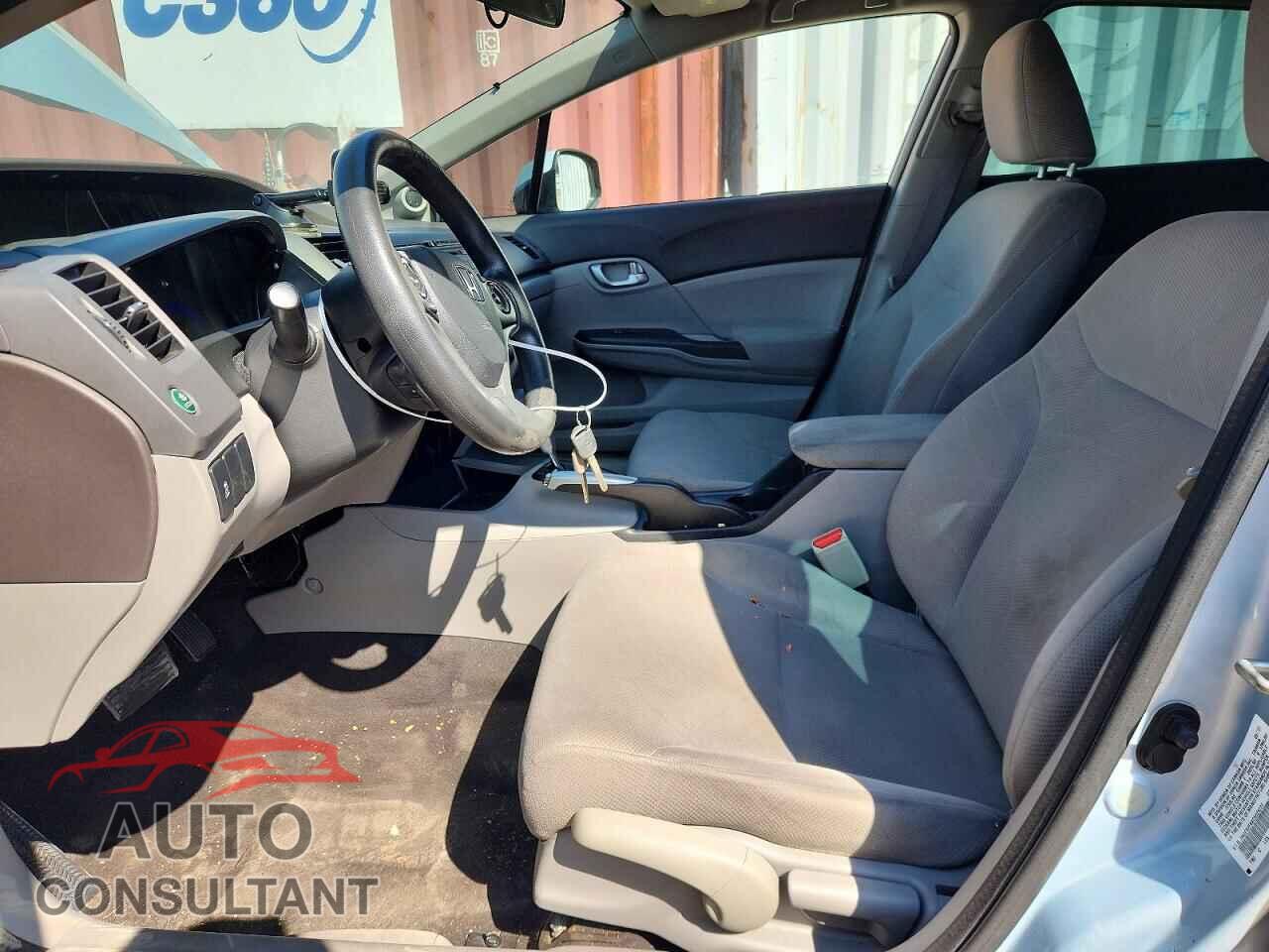 HONDA CIVIC 2012 - 2HGFB2F8XCH524772