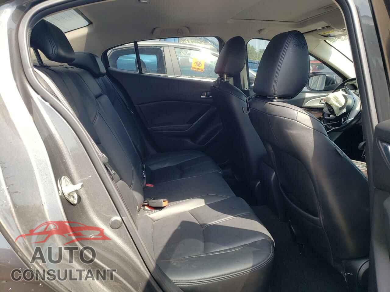 MAZDA 3 2017 - JM1BN1V73H1102453