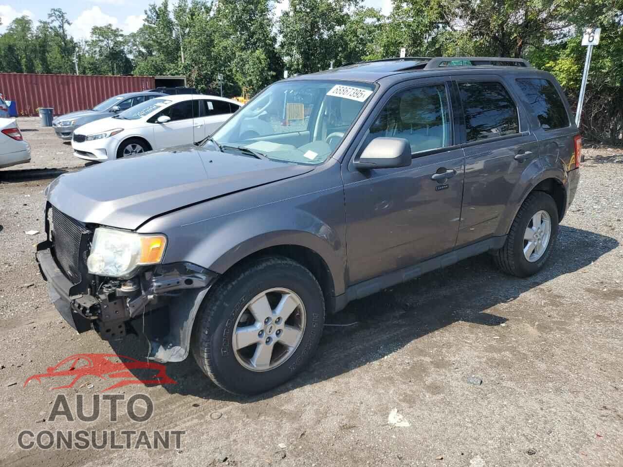 FORD ESCAPE 2010 - 1FMCU9DG3AKC25608