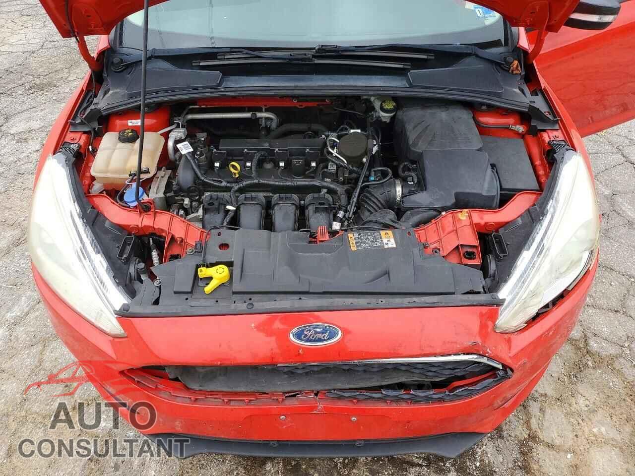 FORD FOCUS 2016 - 1FADP3F26GL286068
