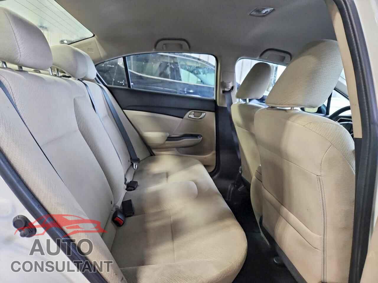 HONDA CIVIC 2013 - 2HGFB2F53DH568197