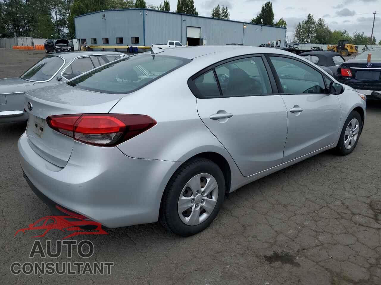KIA FORTE 2017 - 3KPFK4A78HE094977