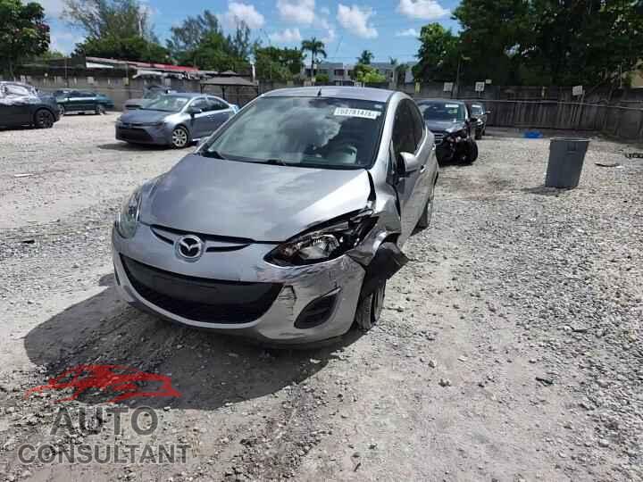 MAZDA 2 2014 - JM1DE1KY9E0174409