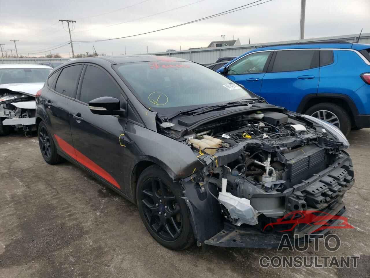 FORD FOCUS 2017 - 1FADP3M26HL200648