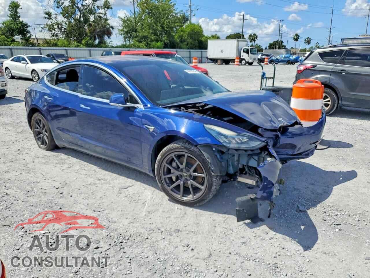 TESLA MODEL 3 2018 - 5YJ3E1EA0JF026106