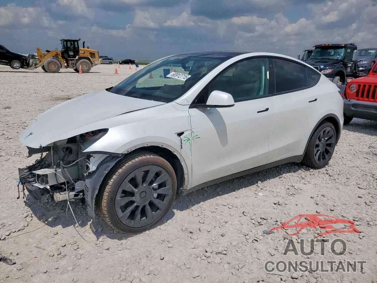 TESLA MODEL Y 2022 - 7SAYGDEE1NA010877