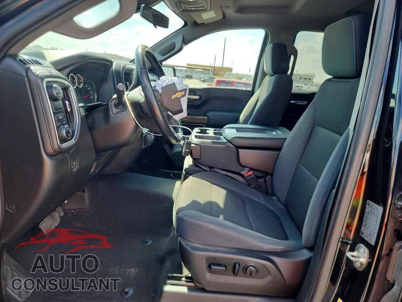 CHEVROLET SILVERADO 2019 - 1GCRWCED8KZ208564