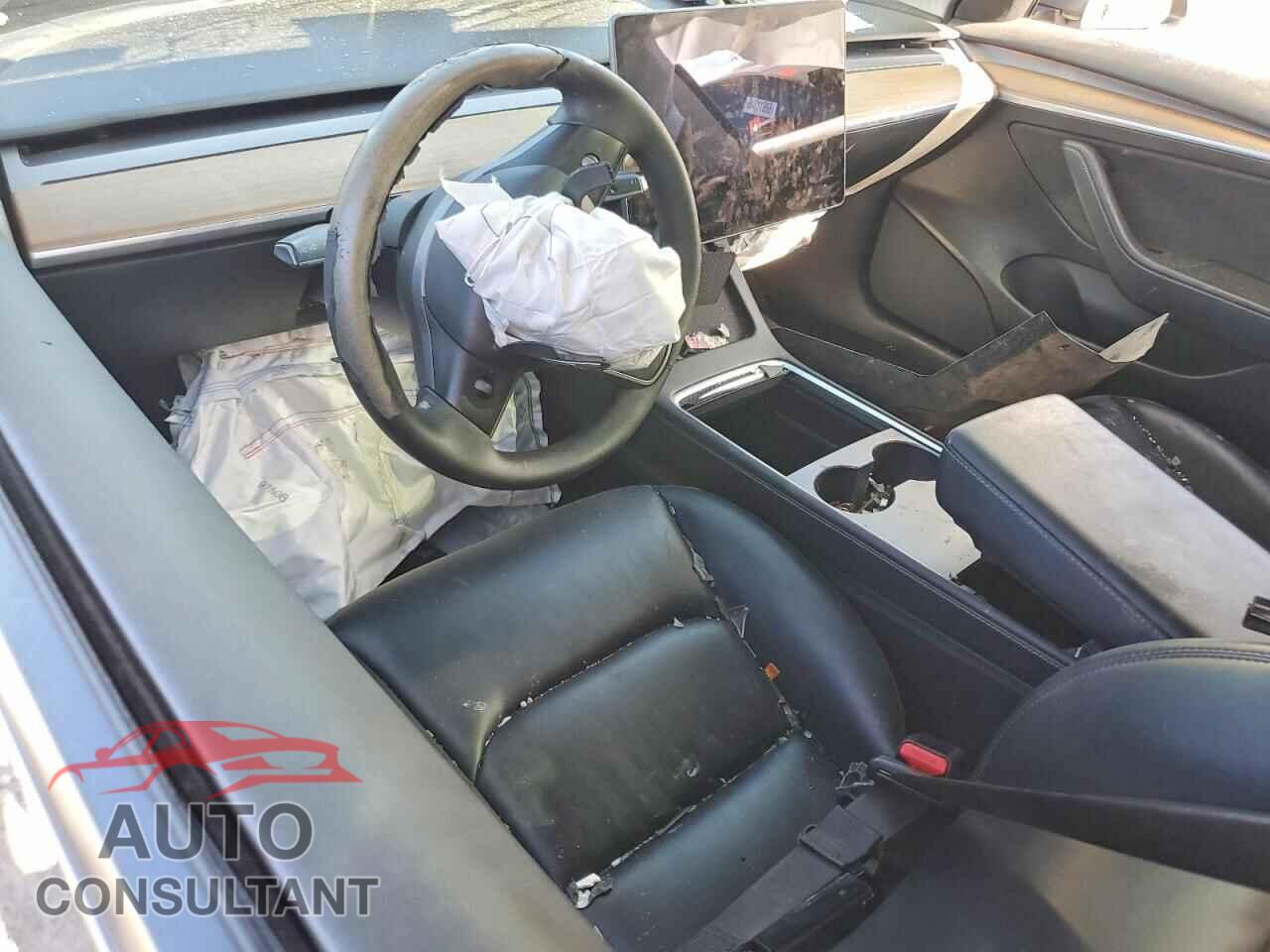 TESLA MODEL 3 2021 - 5YJ3E1EA4MF045441