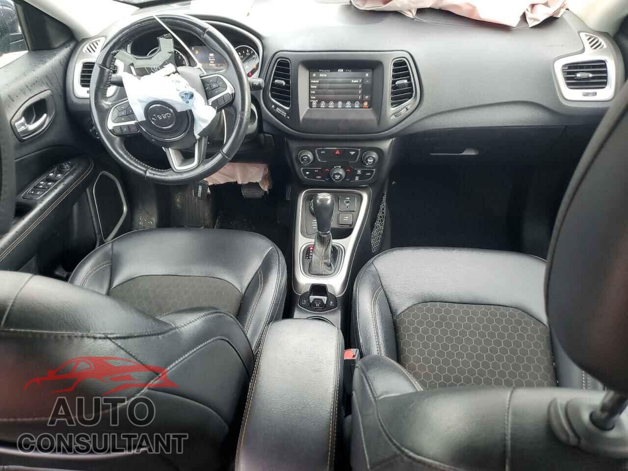 JEEP COMPASS 2019 - 3C4NJDBBXKT597432