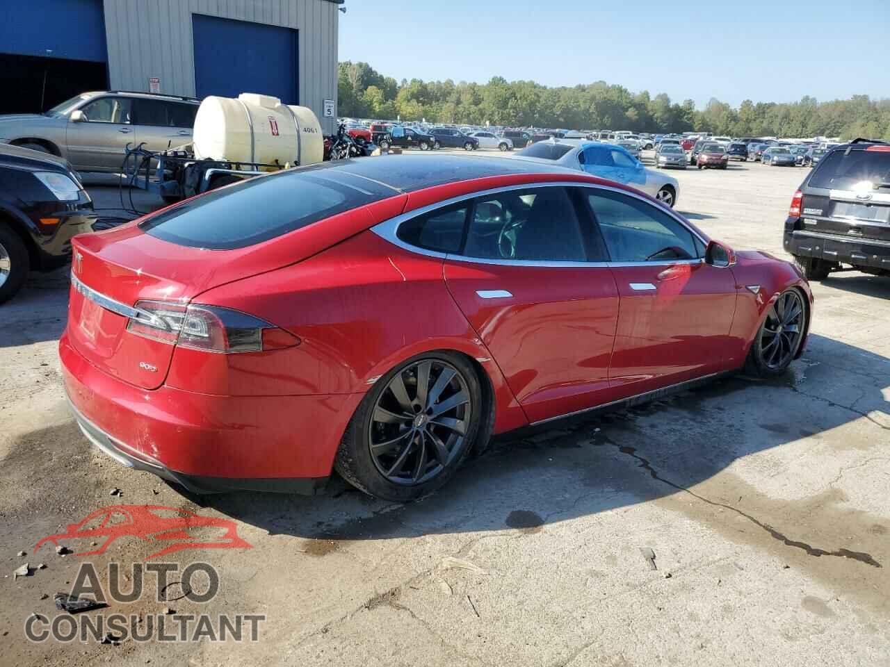TESLA MODEL S 2016 - 5YJSA1E26GF121326
