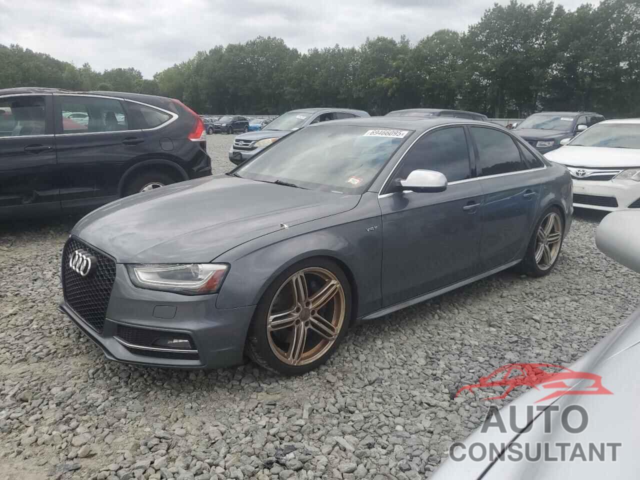 AUDI S4/RS4 2013 - WAUBGAFL0DA102908