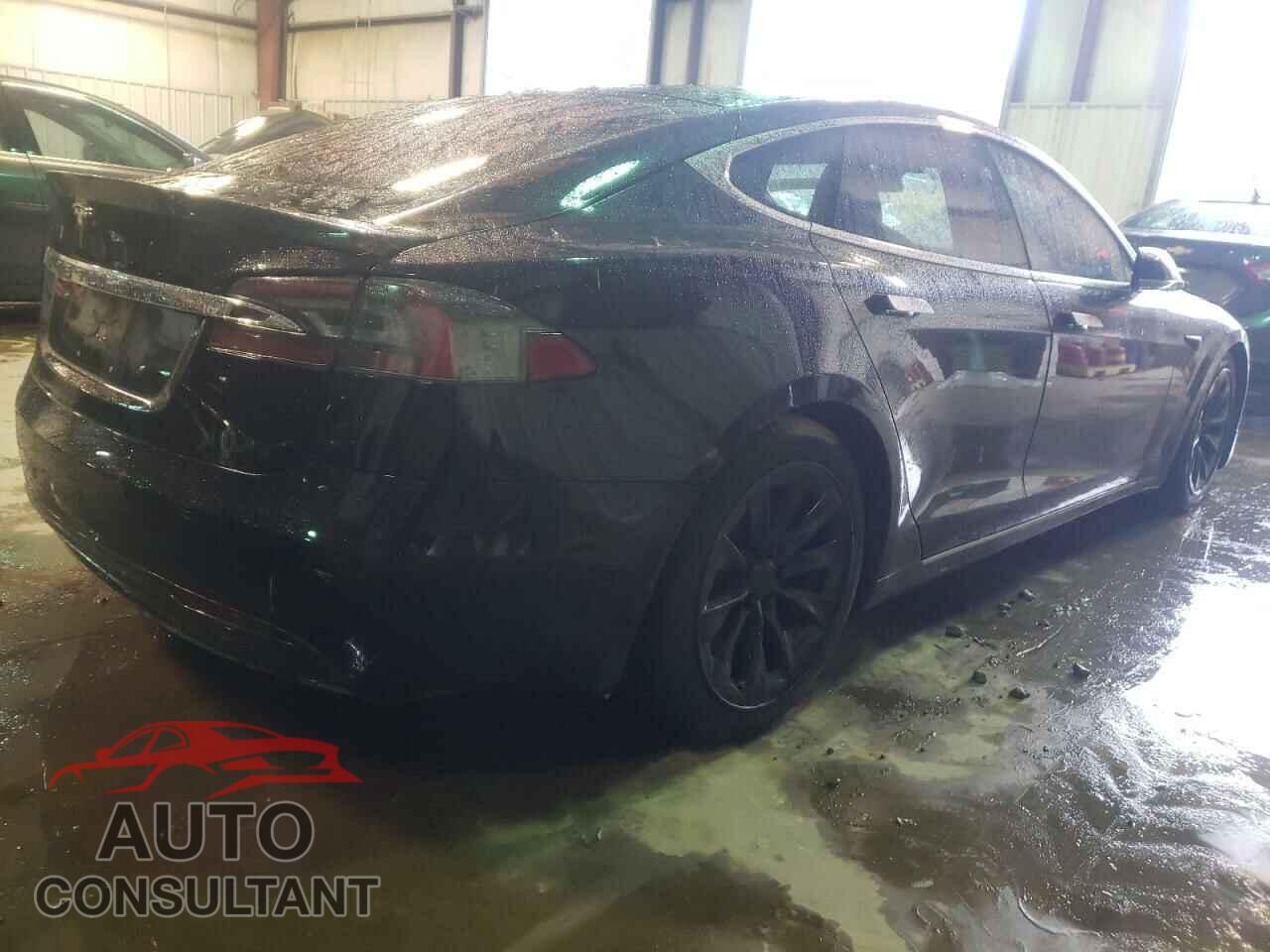 TESLA MODEL S 2018 - 5YJSA1E23JF257145