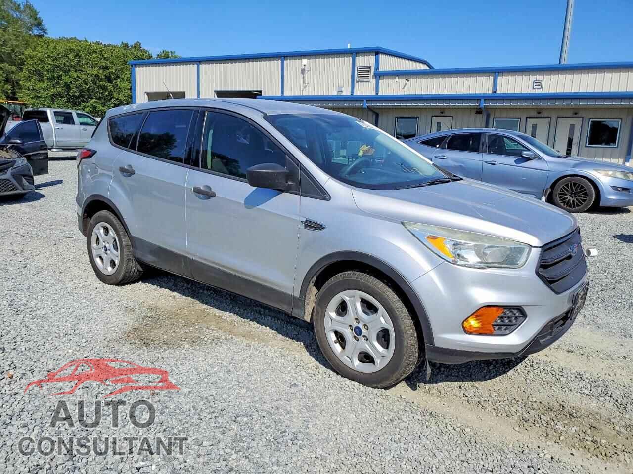 FORD ESCAPE 2017 - 1FMCU0F73HUD32729