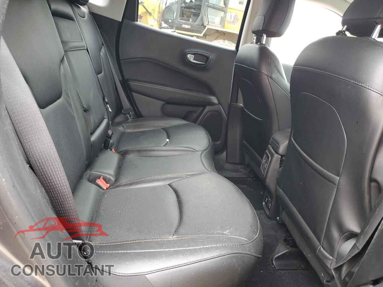 JEEP COMPASS 2019 - 3C4NJDCB8KT791620