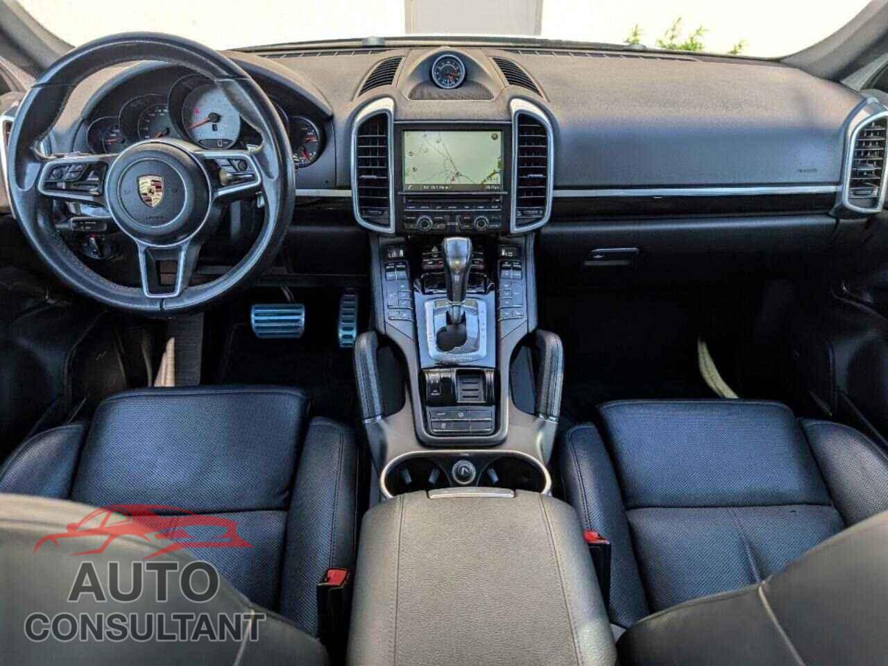 PORSCHE CAYENNE 2016 - WP1AB2A24GLA94076