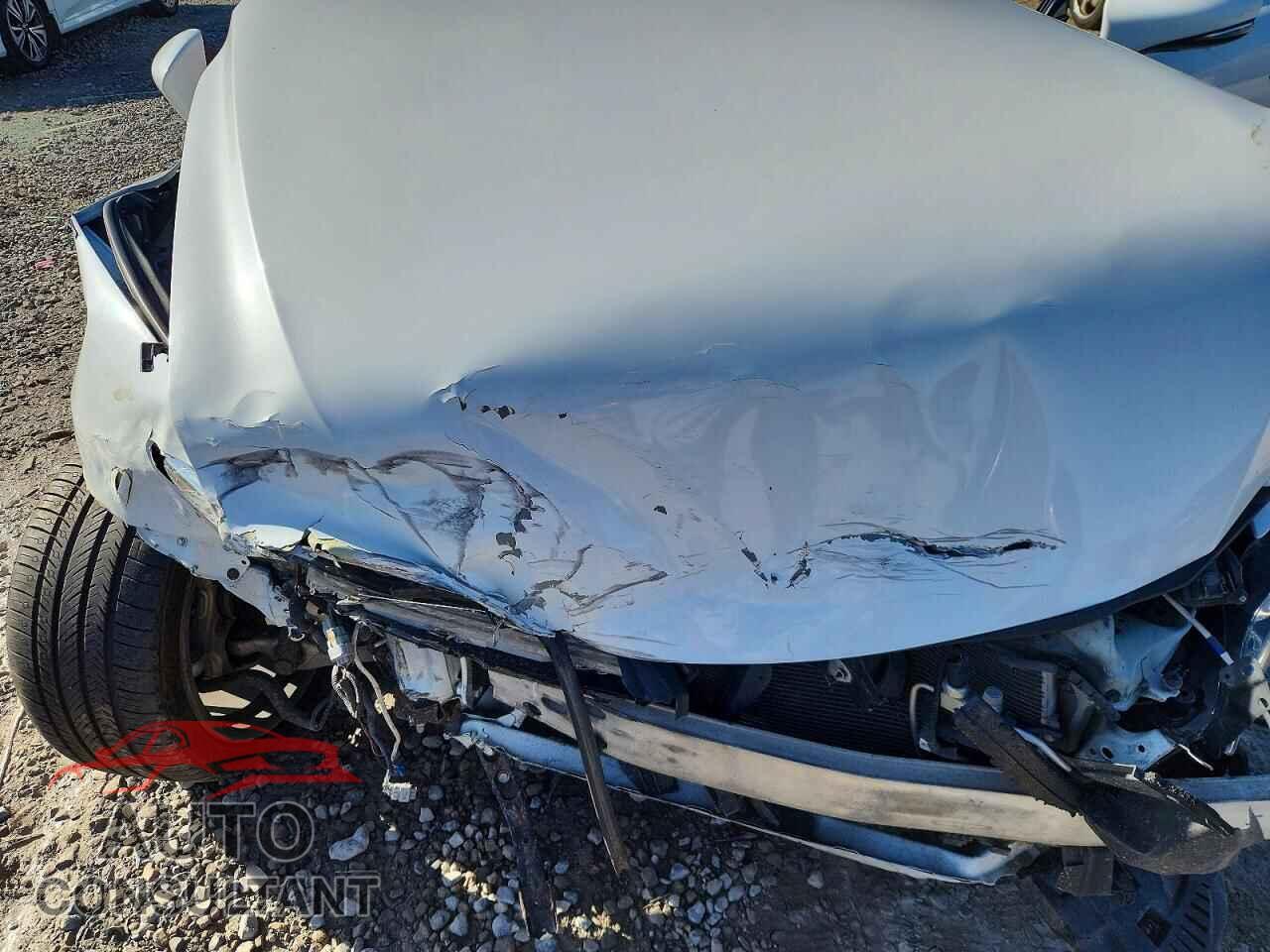 LEXUS IS 2014 - JTHCF1D28E5009518