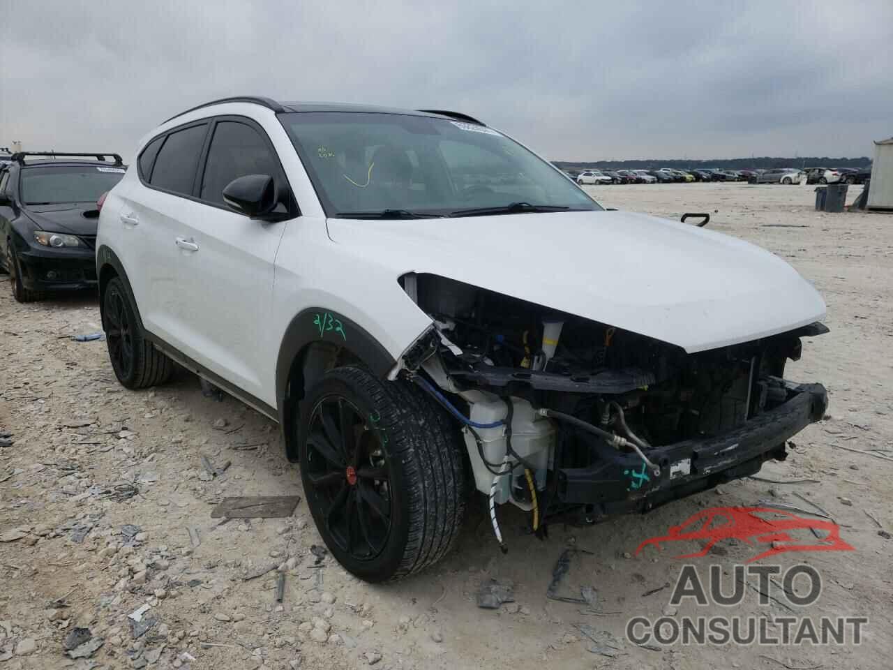 HYUNDAI TUCSON 2017 - KM8J33A29HU550388