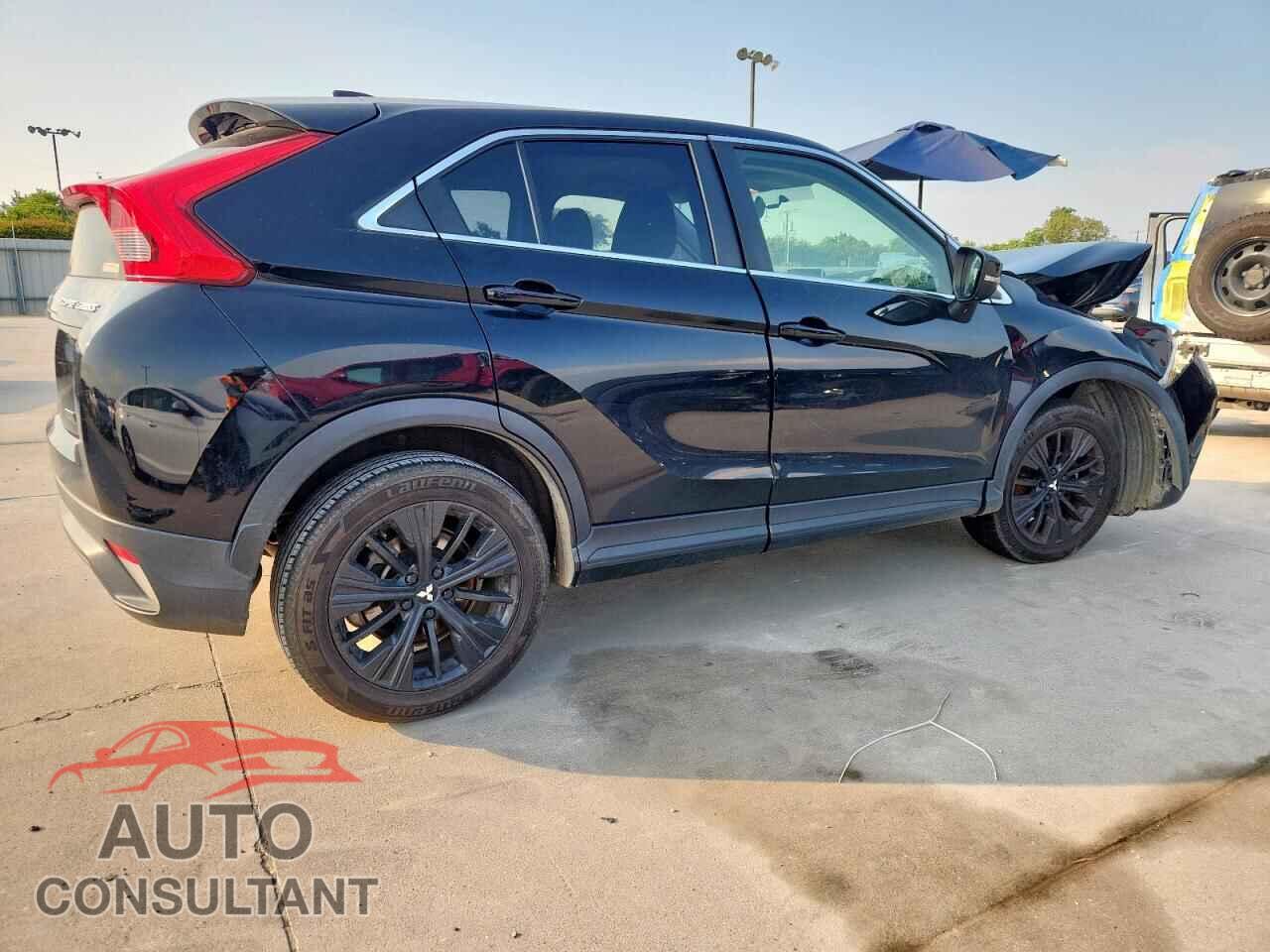 MITSUBISHI ECLIPSE 2018 - JA4AT4AA4JZ048036