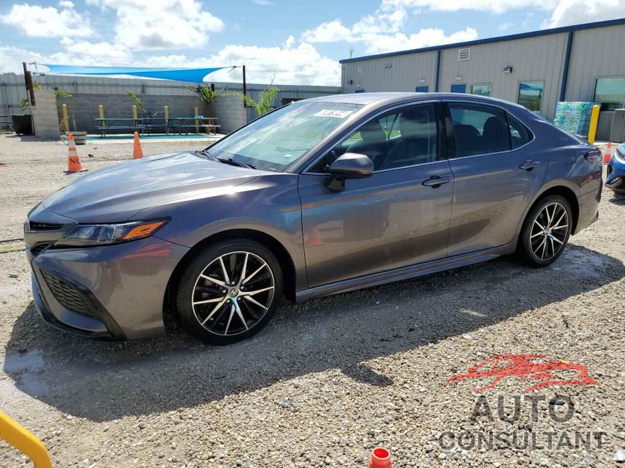 TOYOTA CAMRY 2021 - 4T1G11AK9MU434669