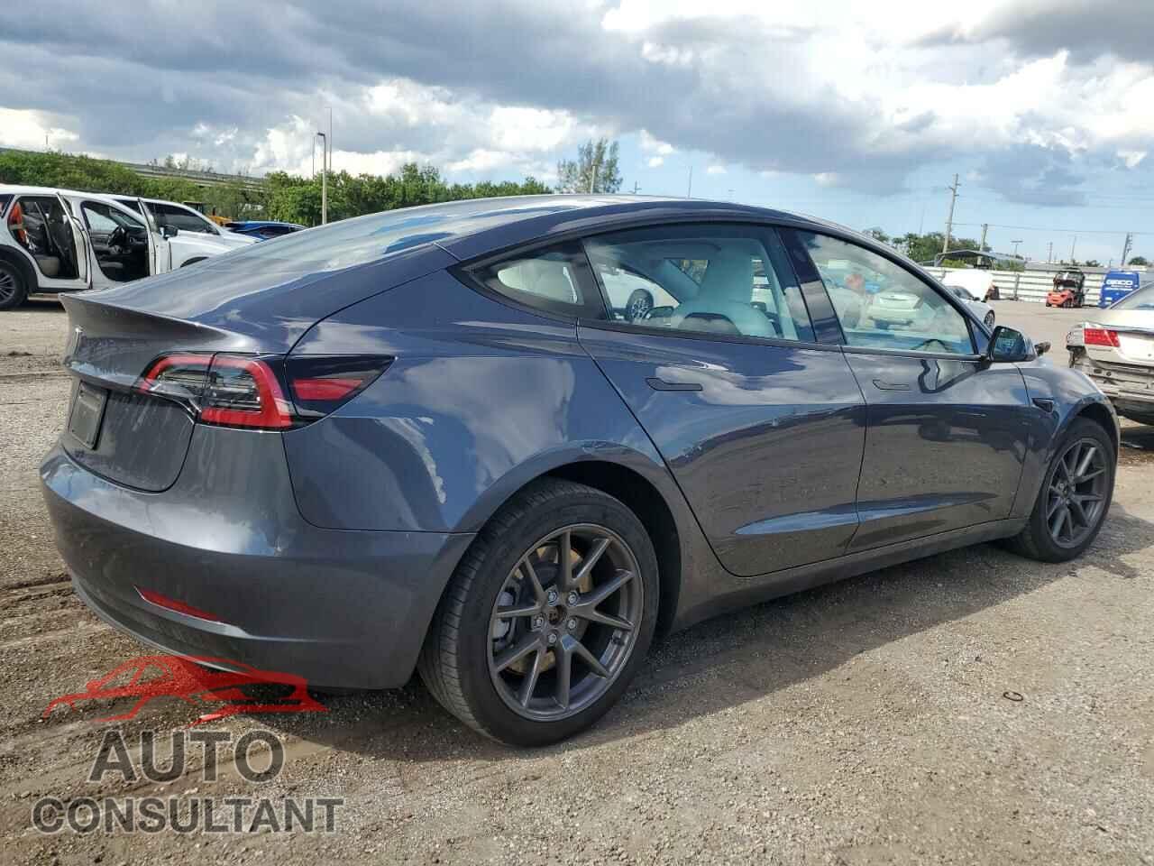 TESLA MODEL 3 2023 - 5YJ3E1EA6PF657600